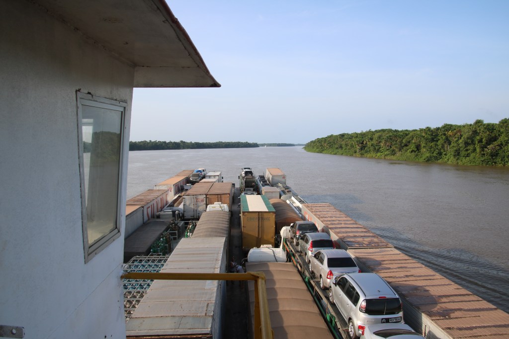 20.–21.den: Plavba napříč deltou Amazonky